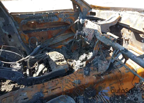 2015 Chrysler 300 300S из США, поврежденный, VIN 2C3CCAGG8FH899700